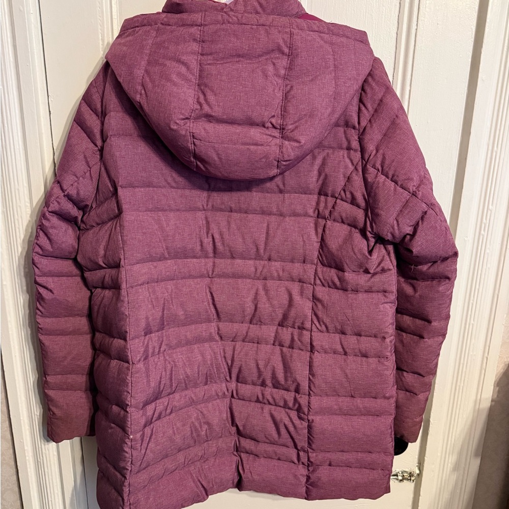 Lands' End Women's sz18 Plum Puffer Jacket - Picture 9 of 9